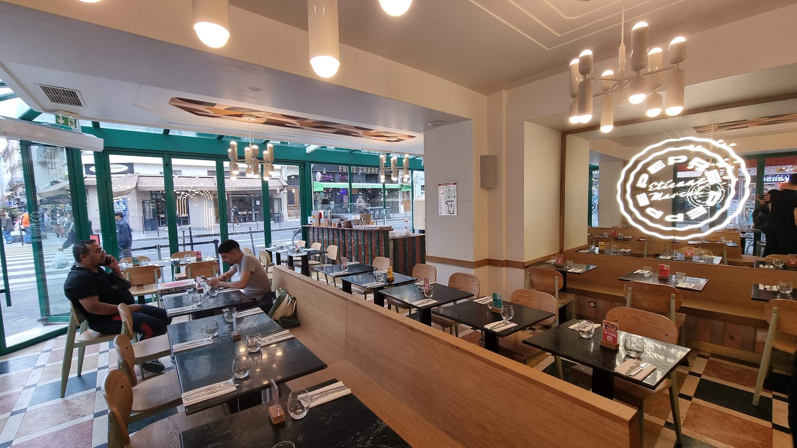 PEPPE PIZZERIA Etienne Marcel photo 9