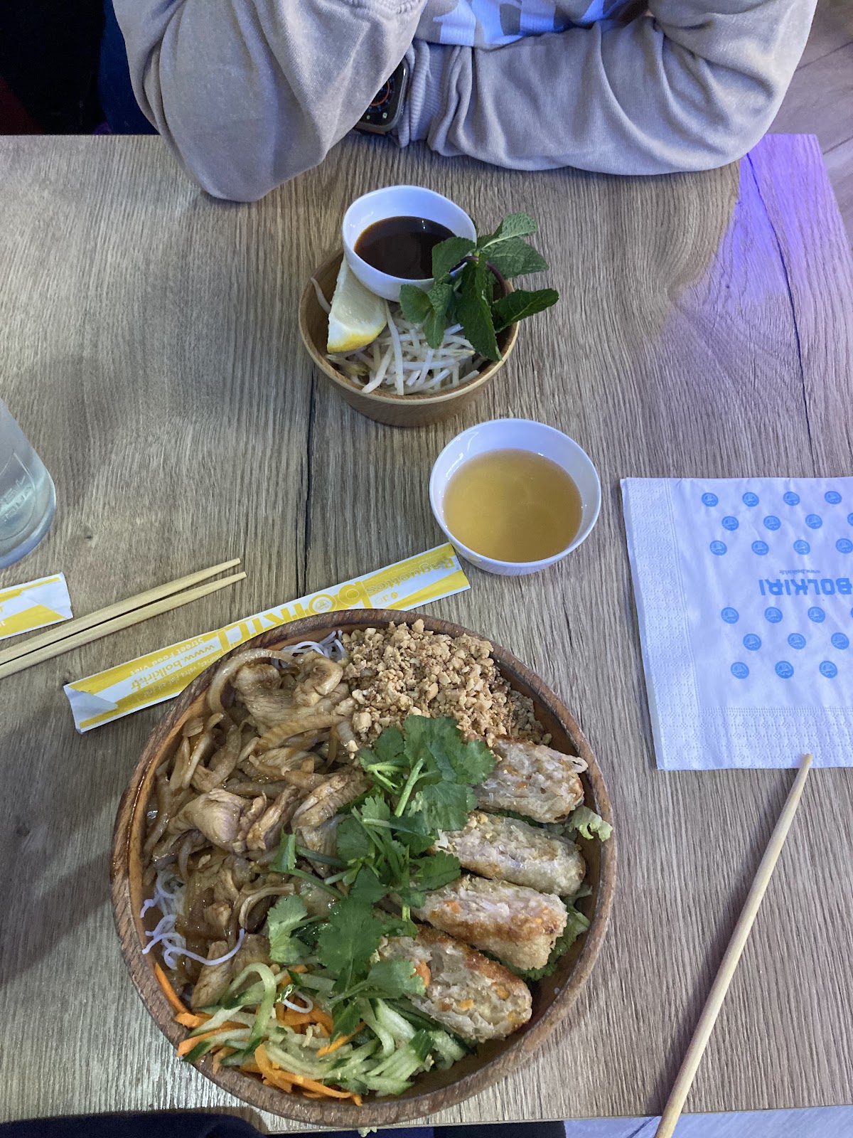 BOLKIRI Montreuil Street Food Viêt photo 5