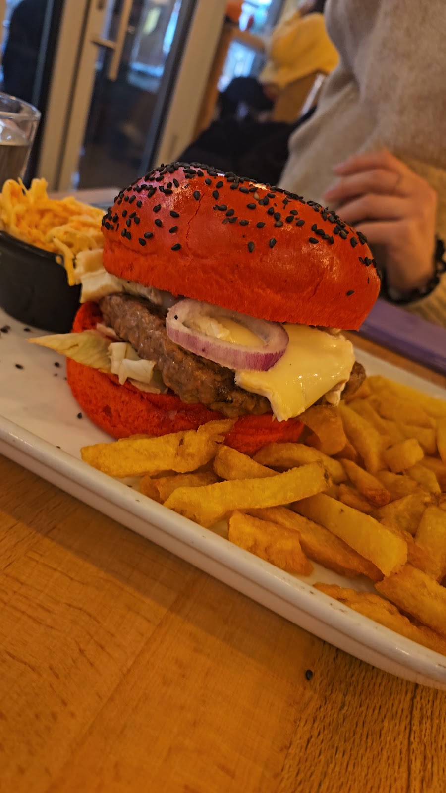 Tata Burger photo 8