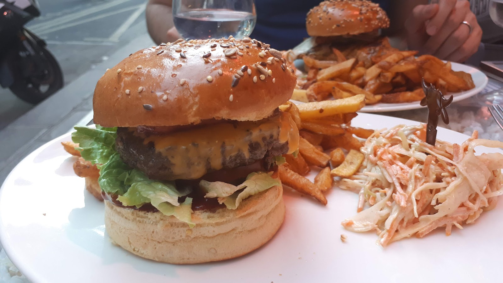 Tata Burger photo 5