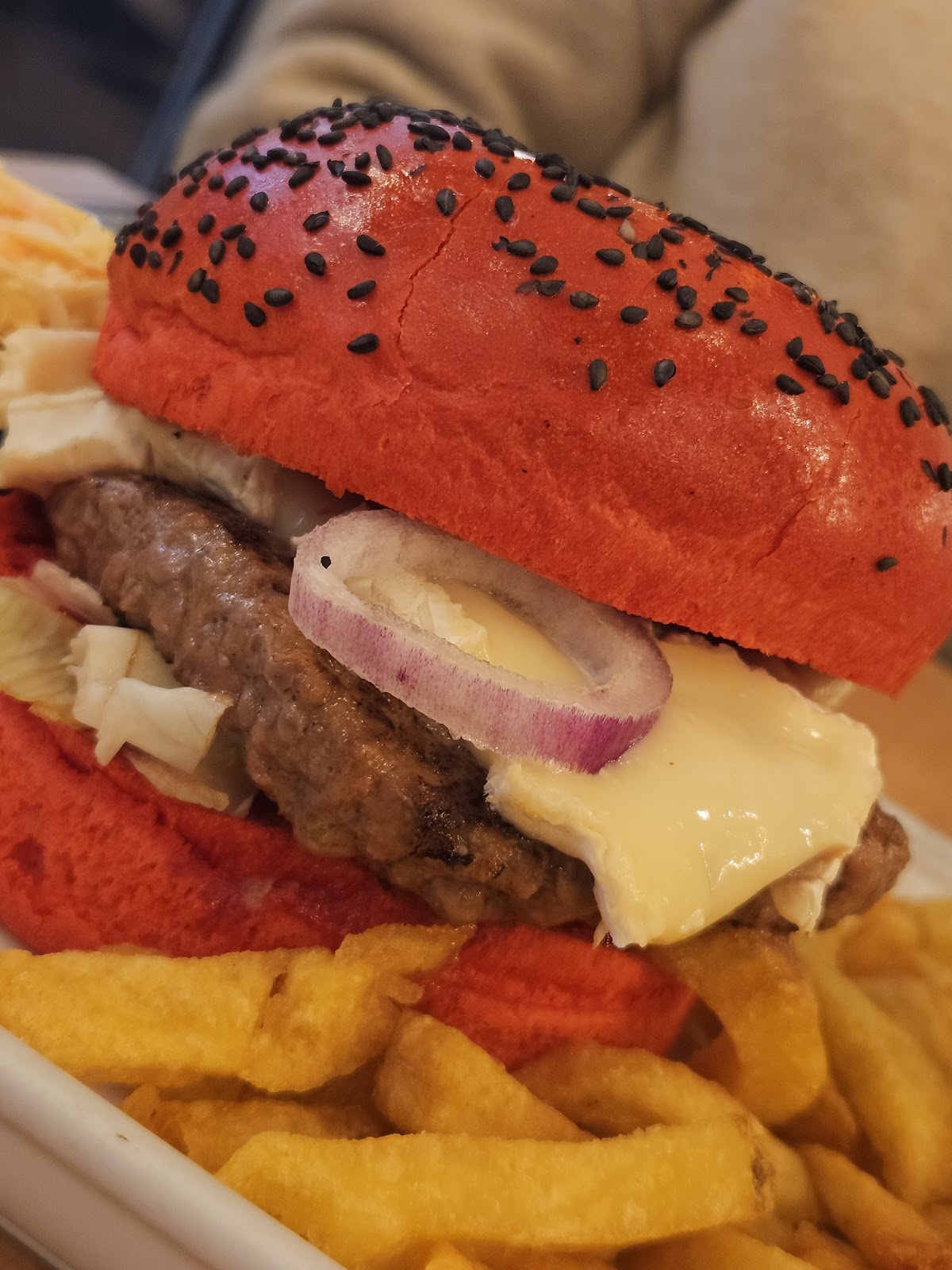 Tata Burger photo 3