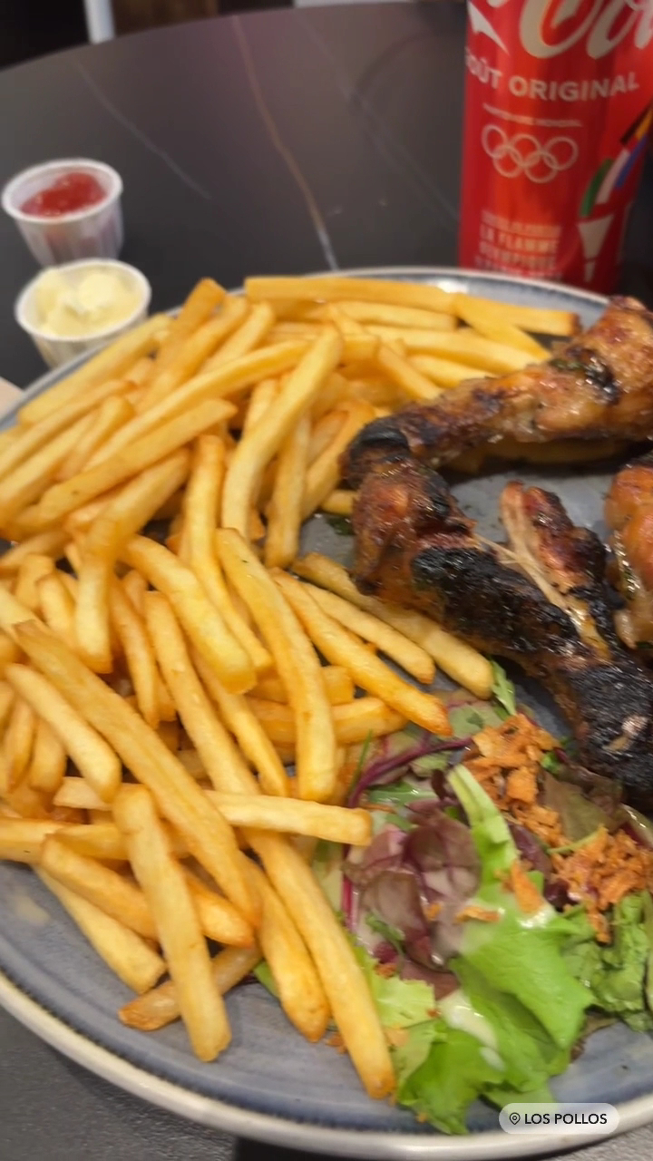 Los Pollos photo 7