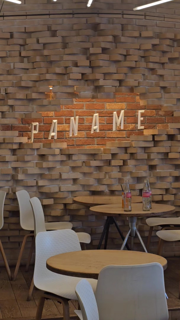 Le Paname Art Café photo 9
