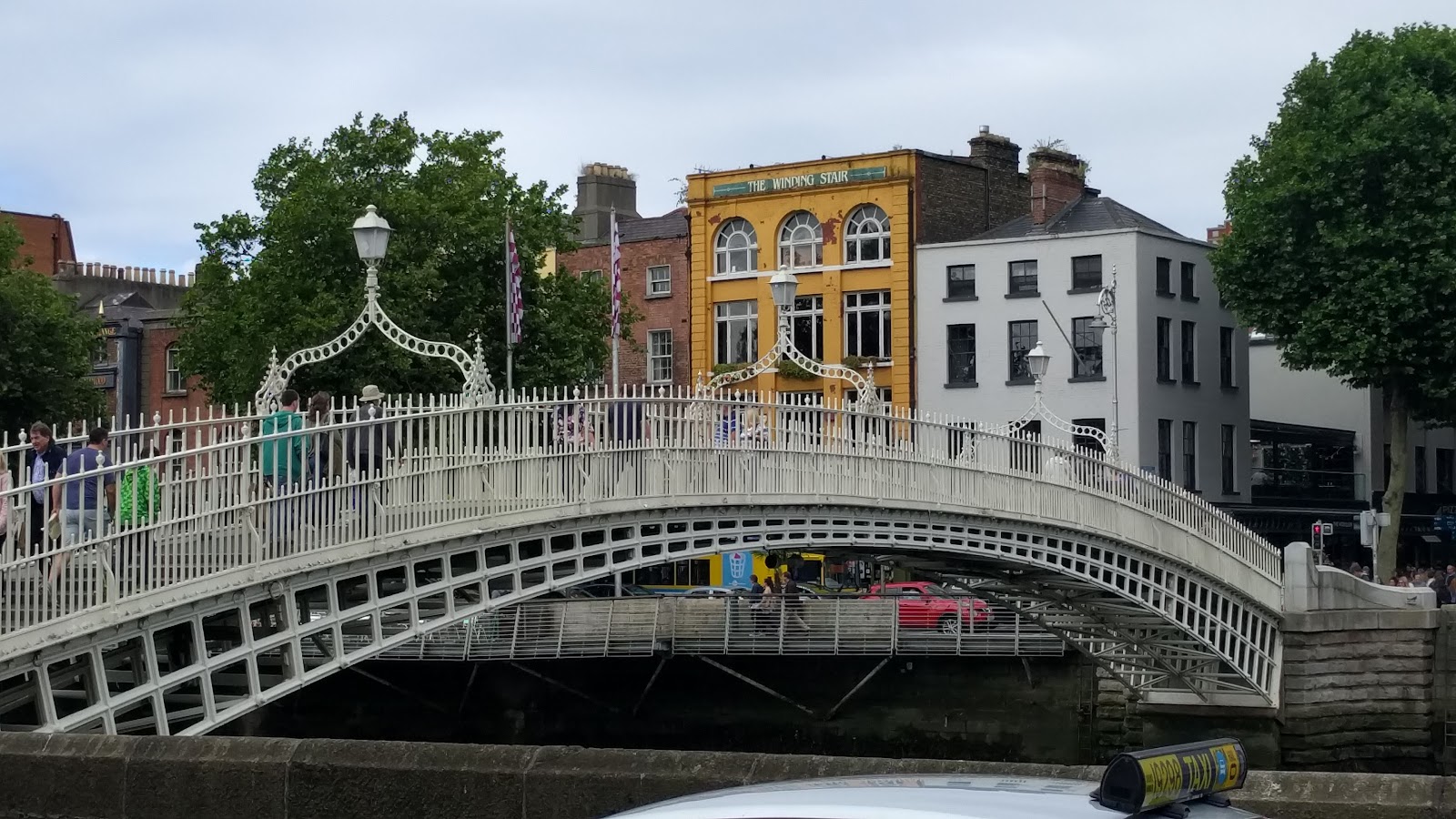 Ha'penny Bridge photo 6
