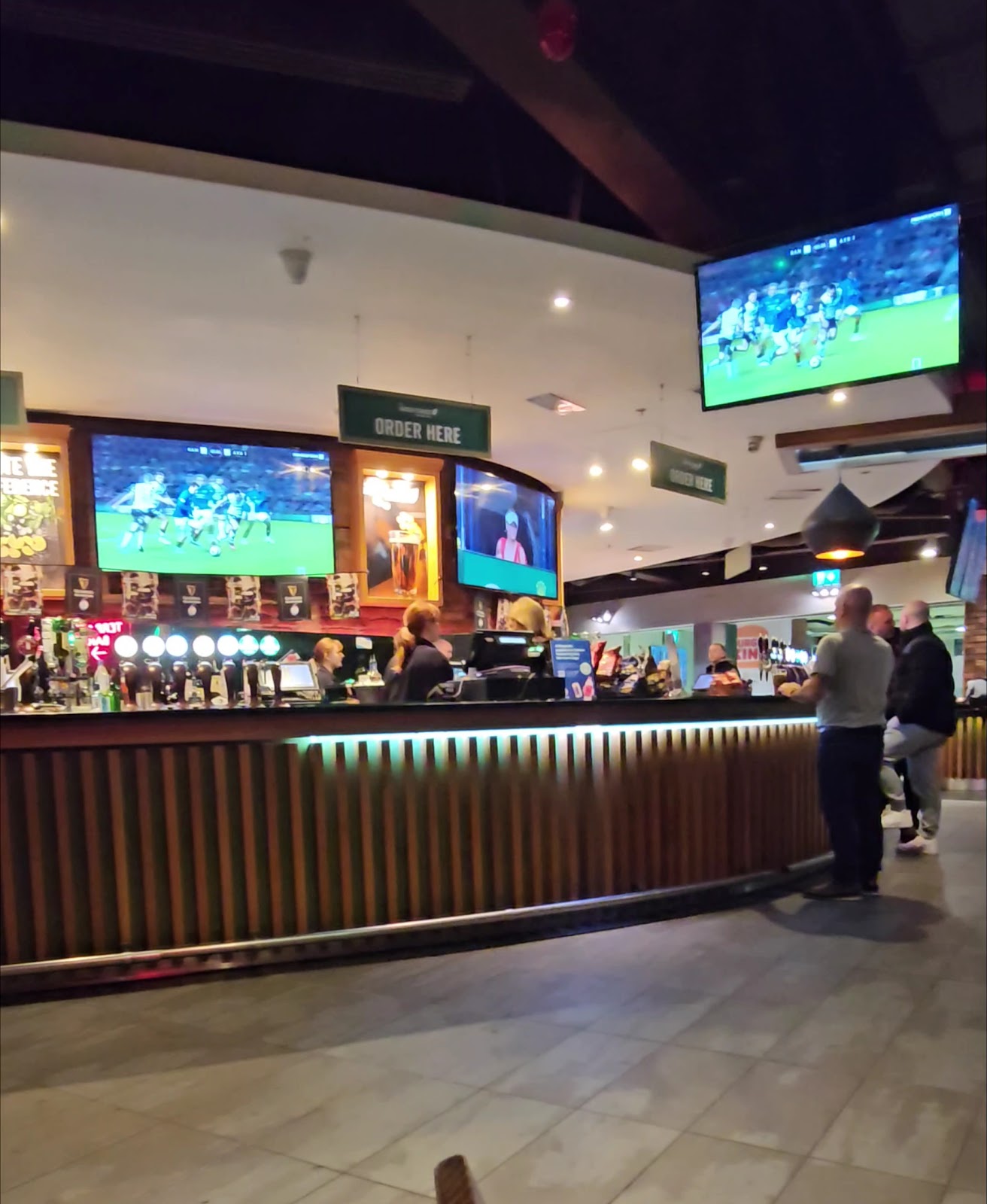 Garden Terrace, Dublin Airport T1 Airside IDL Mezz photo 9