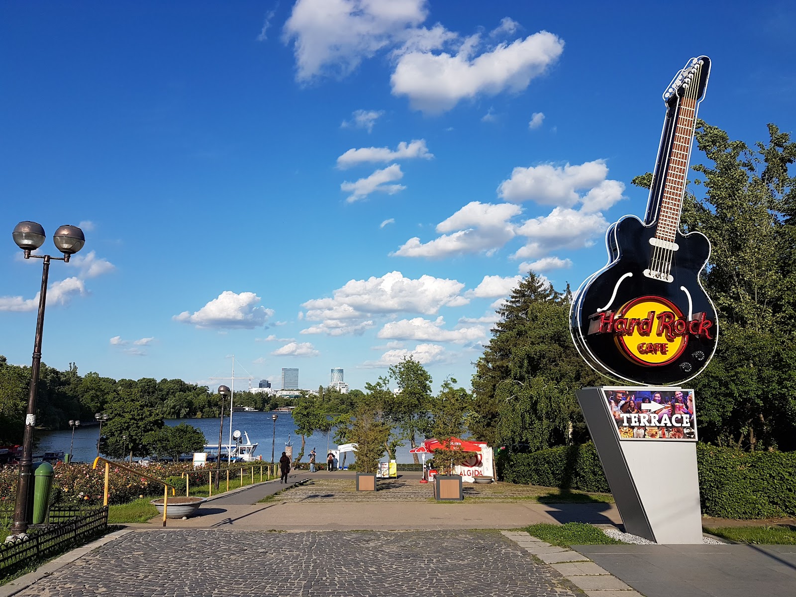 King Mihai I Park photo 11