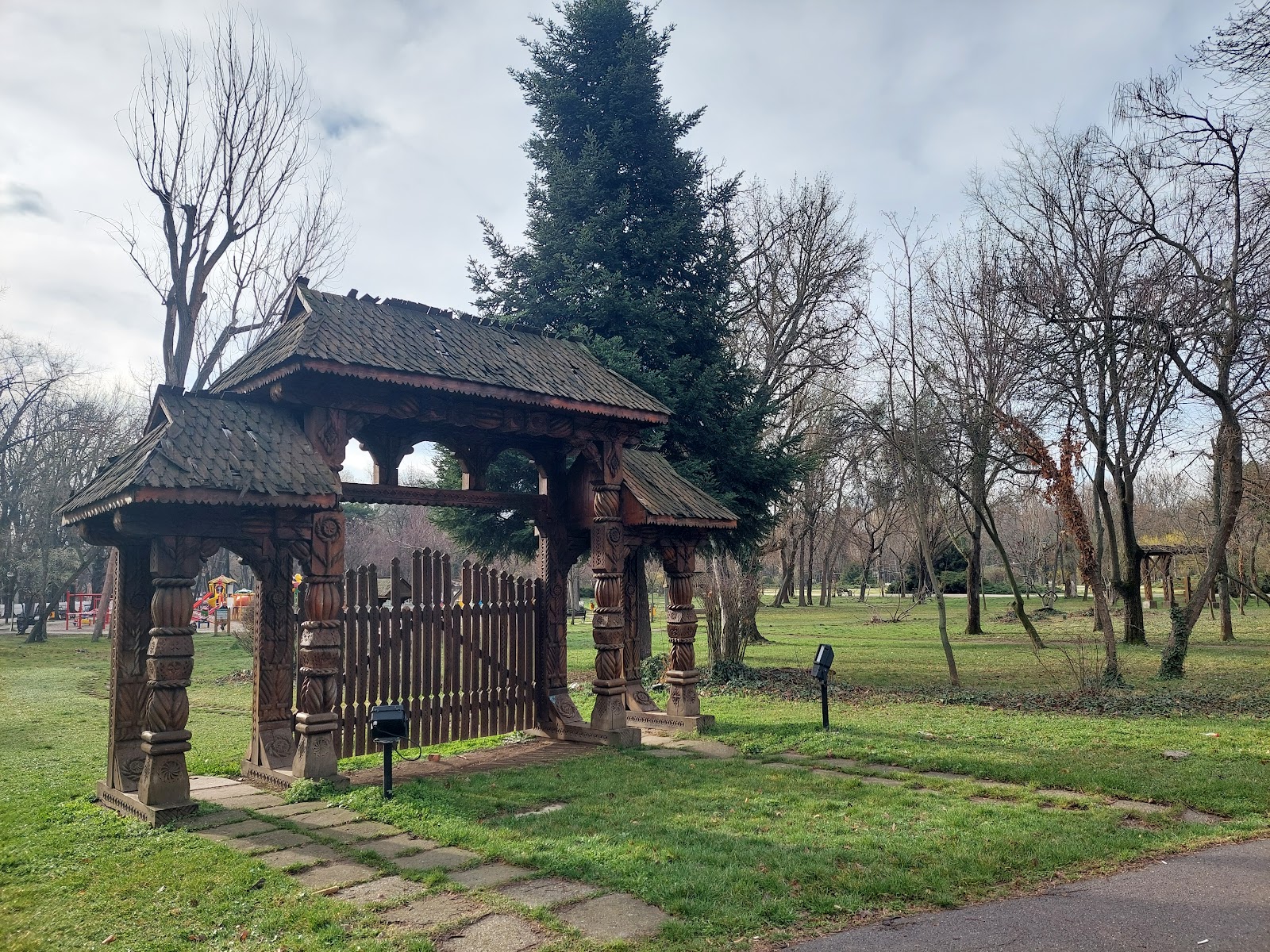 King Mihai I Park photo 8