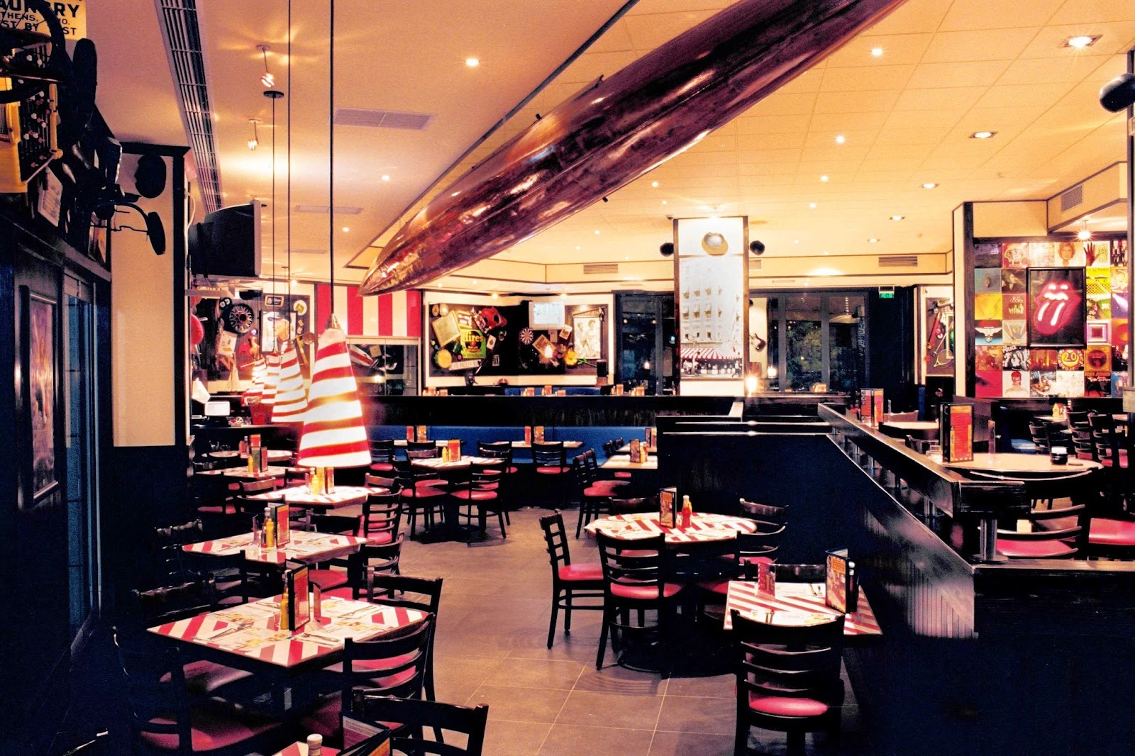 TGI Fridays™ Ampelokipi photo 2