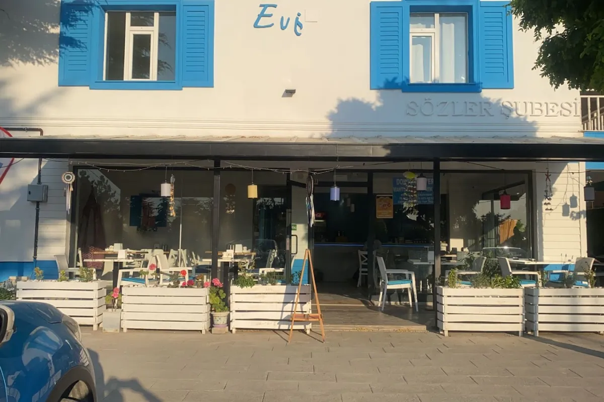 Doktorun Yeri Mantı Börek Evi photo 1
