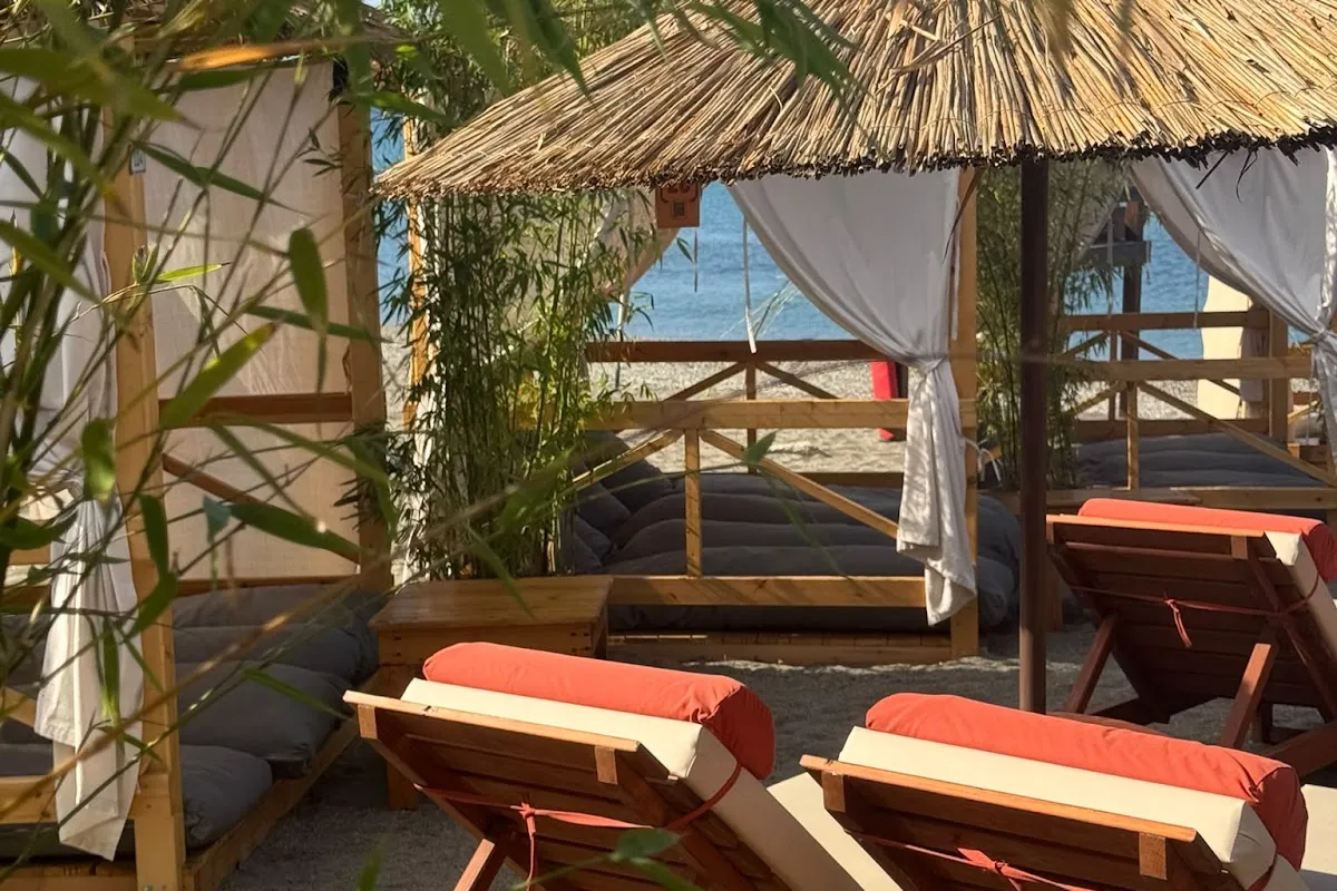Mali Beach photo 1