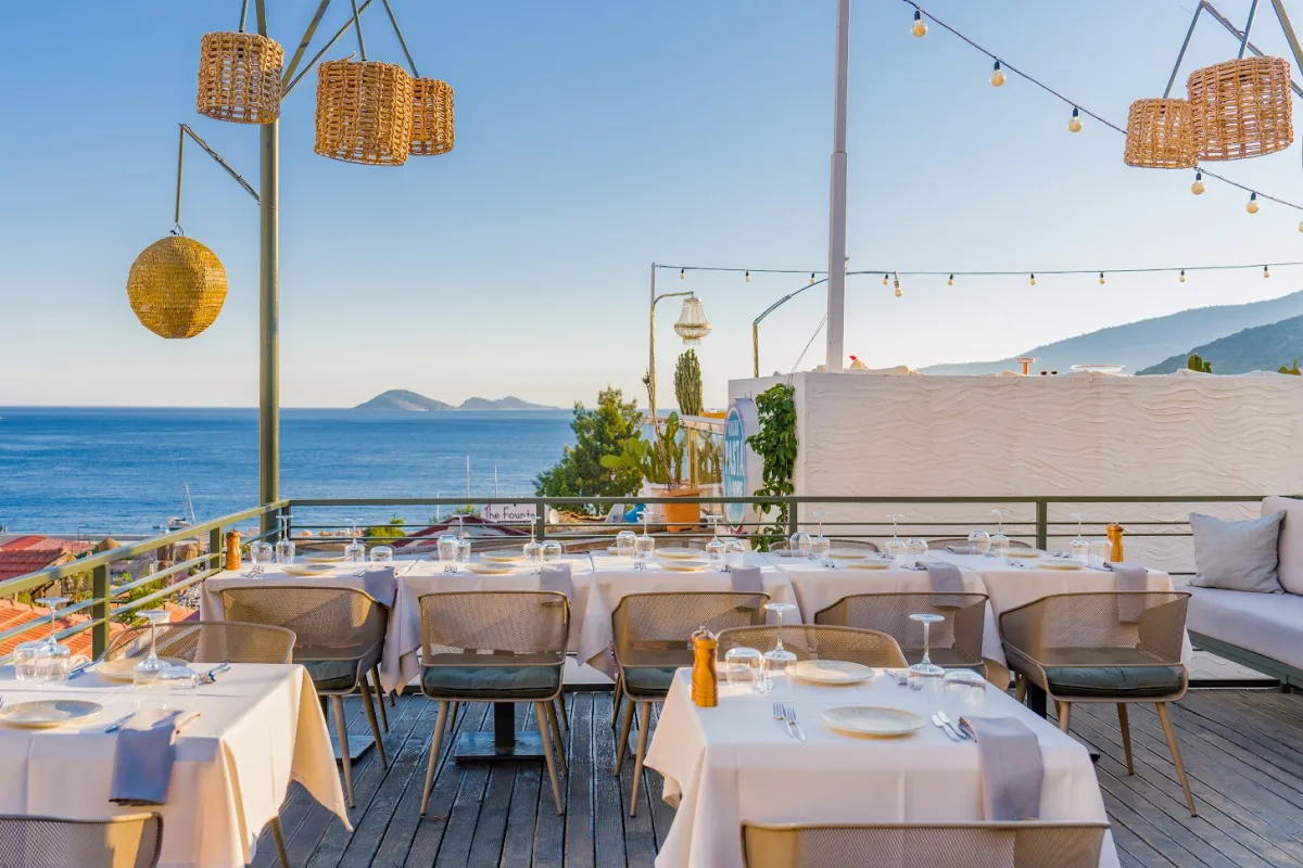 Lal Restaurant photo 1