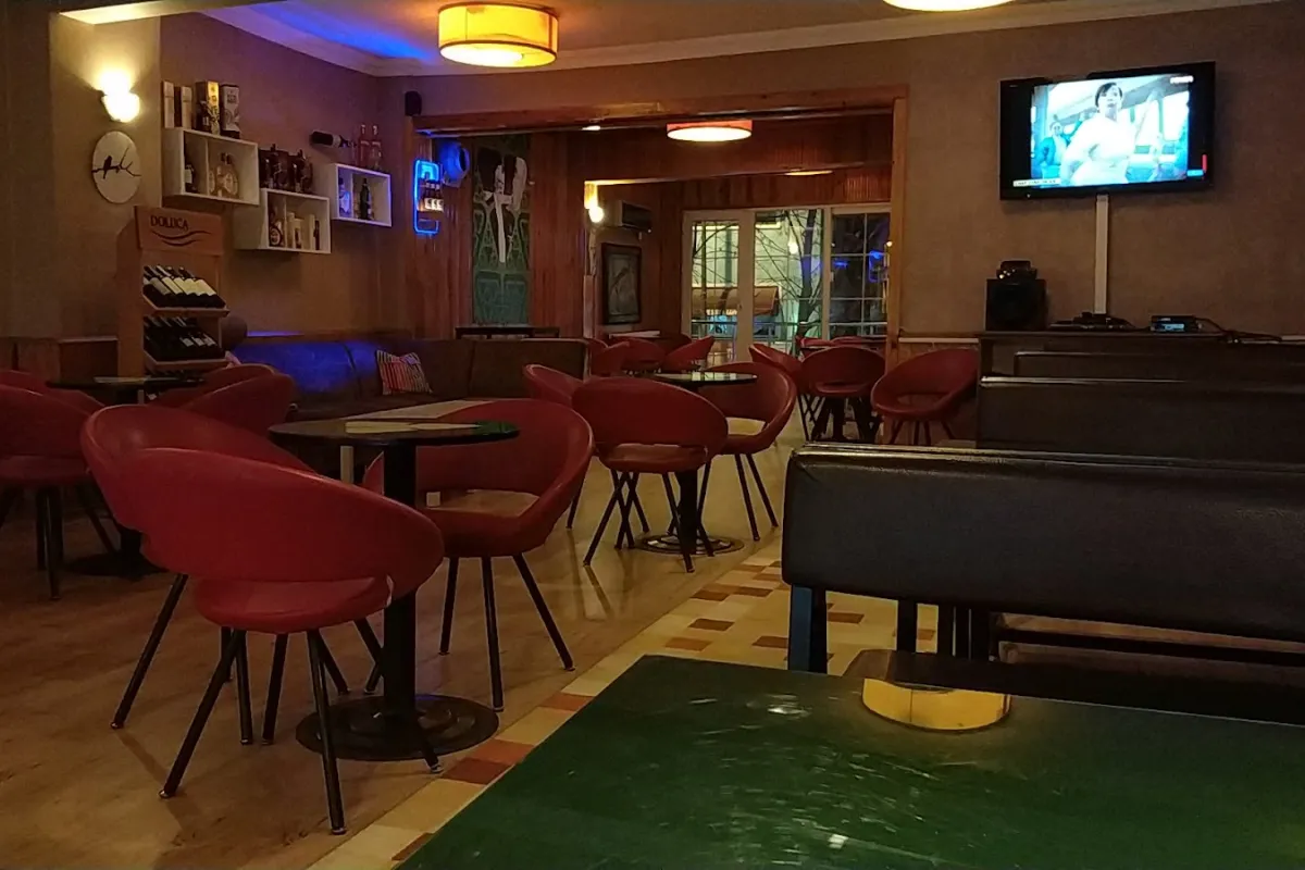 Saray Teras Pub photo 1