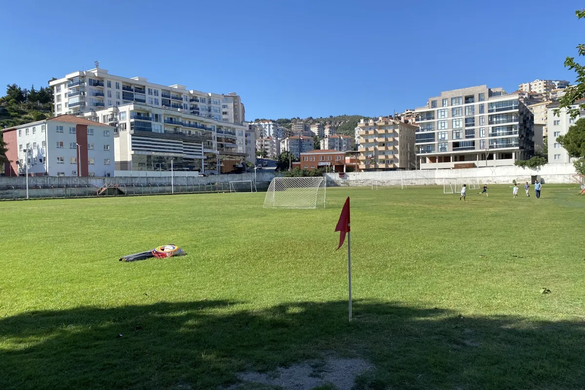 Mudanya Belediyesi İlçe Stadı photo 1