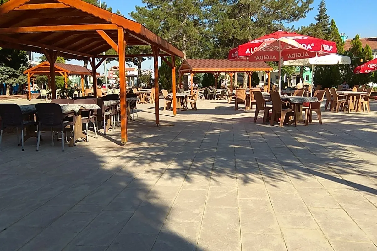 Ilgın Kaplıca çay bahcesi photo 1