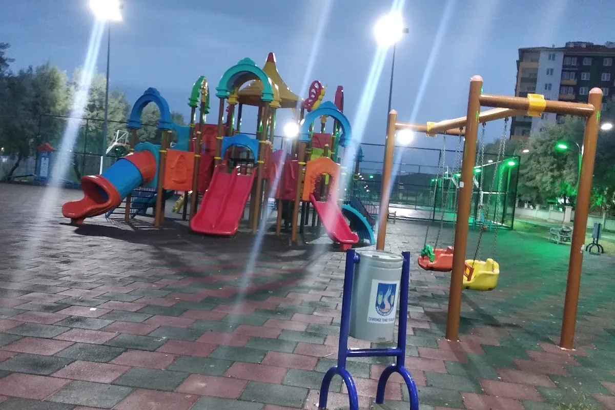 Polatlı Belediyesi Fikret Sururi Evirgen Parkı photo 1