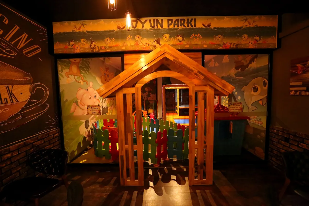 Grande Cafe&Lounge photo 1