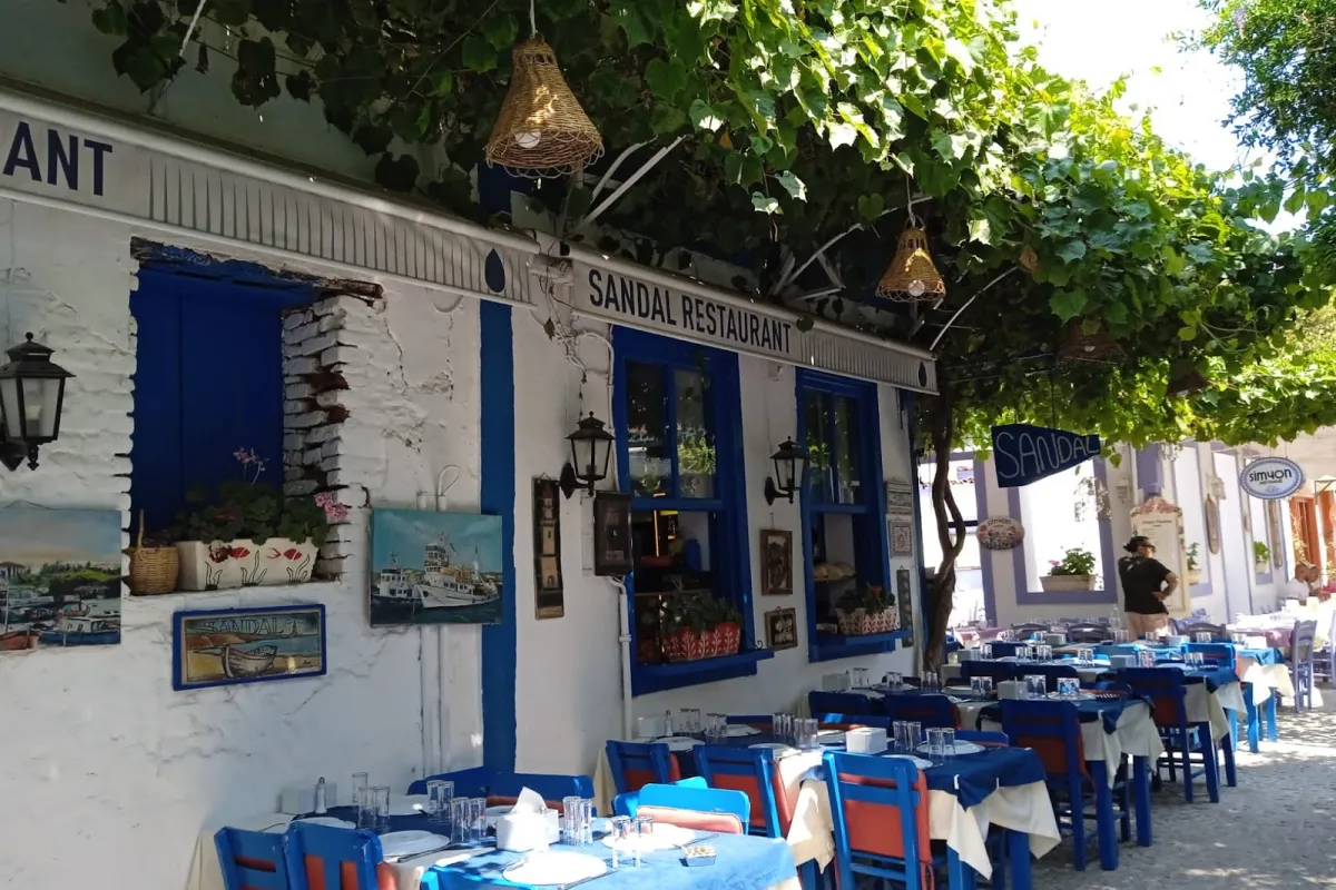 Sandal Restaurant photo 1