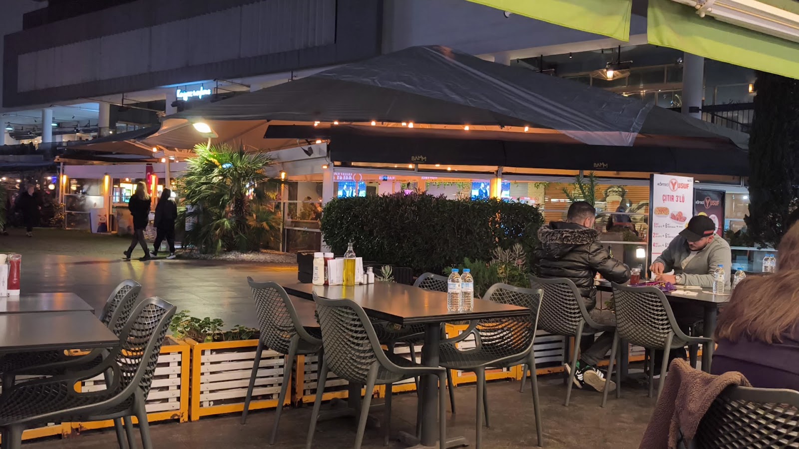 BAMM Garden & Night photo 7