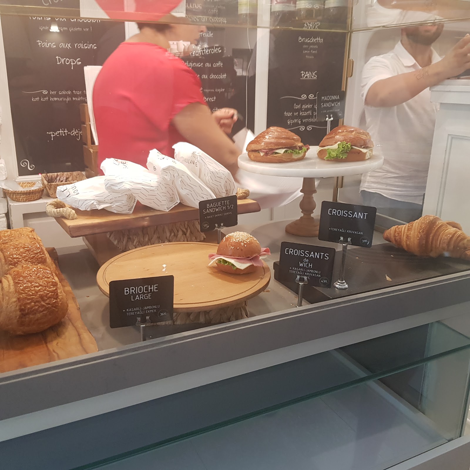Leone Patisserie & Boulangerie photo 8