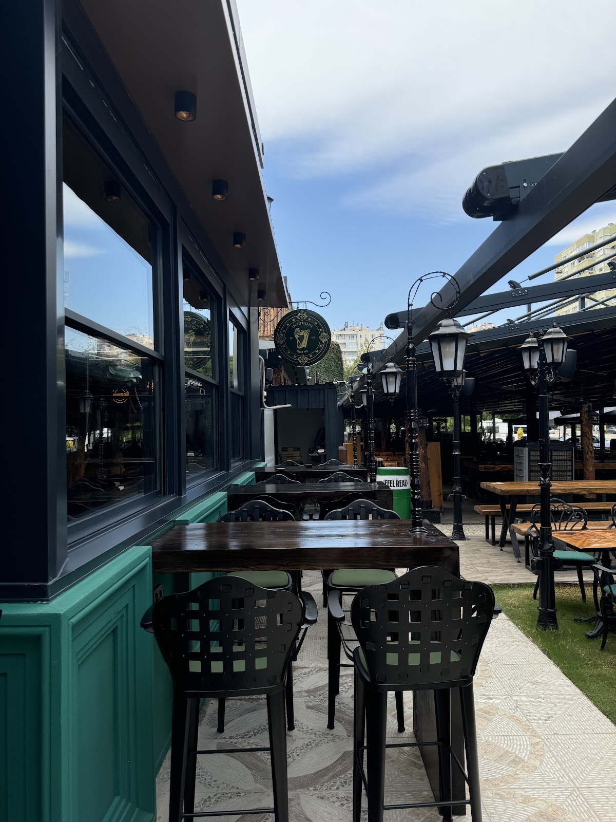 The Leprechaun Irish Pub photo 8