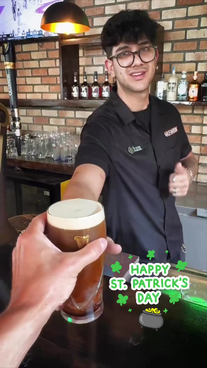 The Leprechaun Irish Pub photo 7