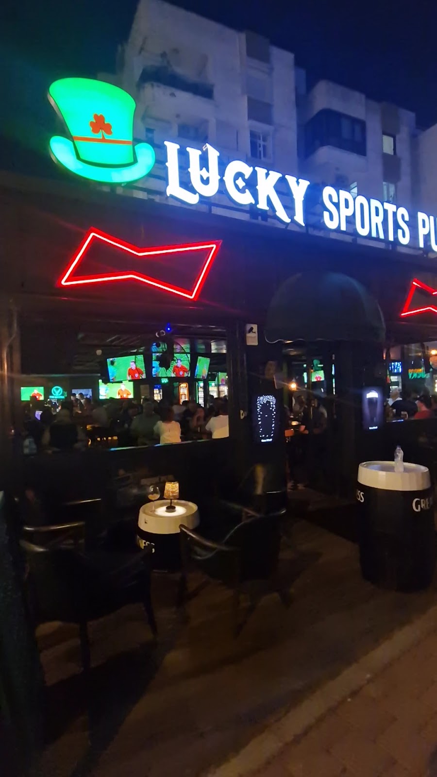 Lucky Sports Pub photo 7