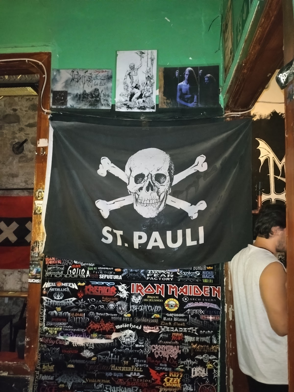Dinosaur Bar photo 2