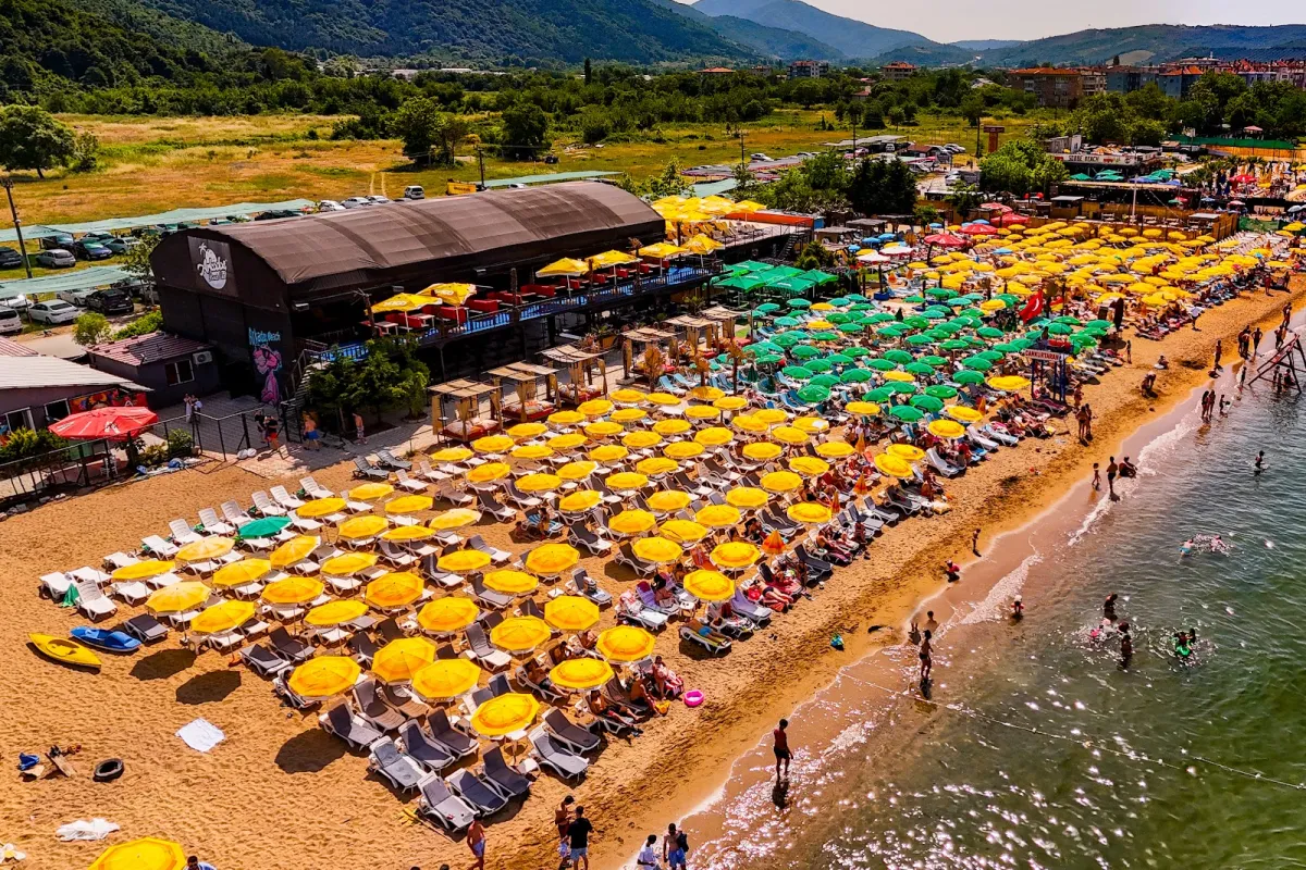 Arena Beach photo 1