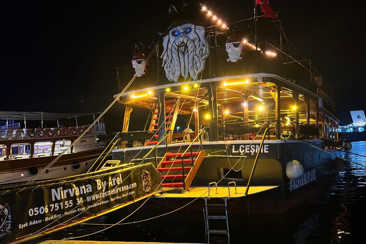 Nirvana Cesme Tekne Turu photo 1