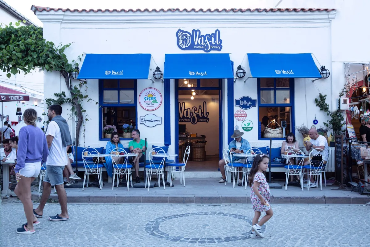 Bozcaada Vasil Coffee&Bakery photo 1