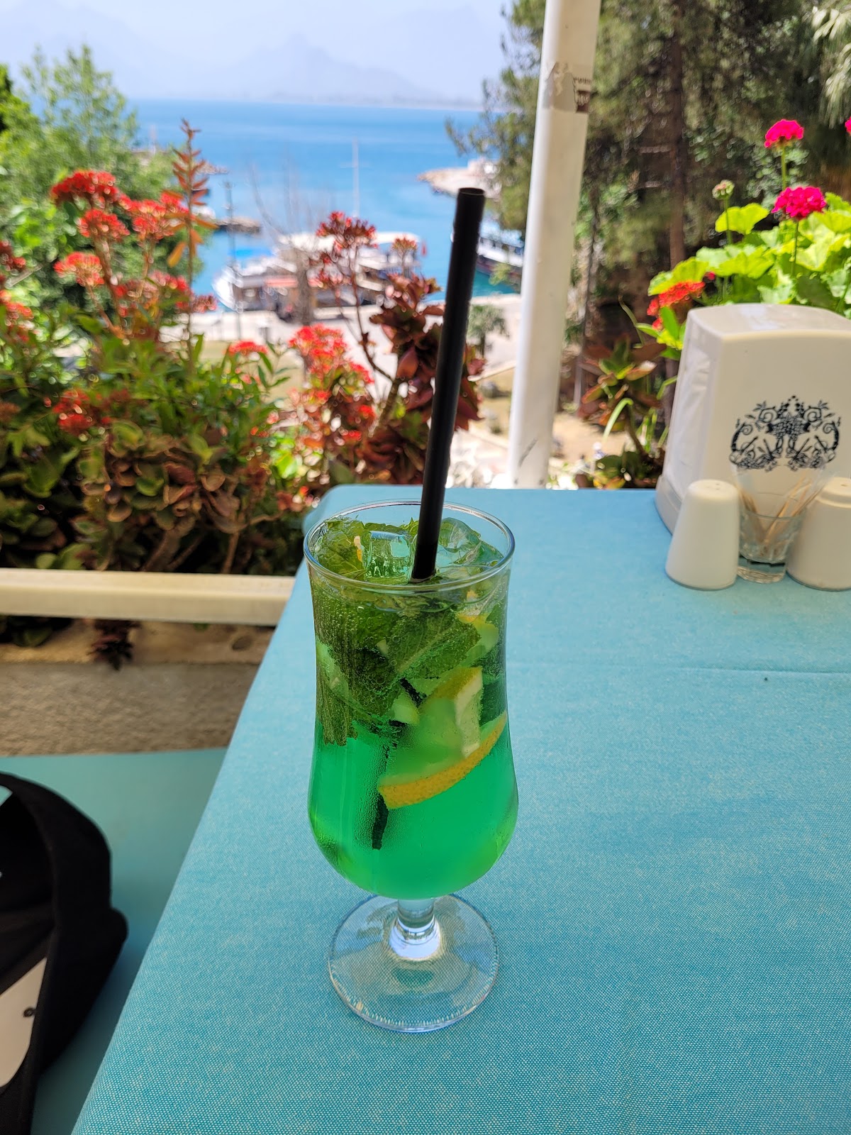 Paradise Restaurant photo 4