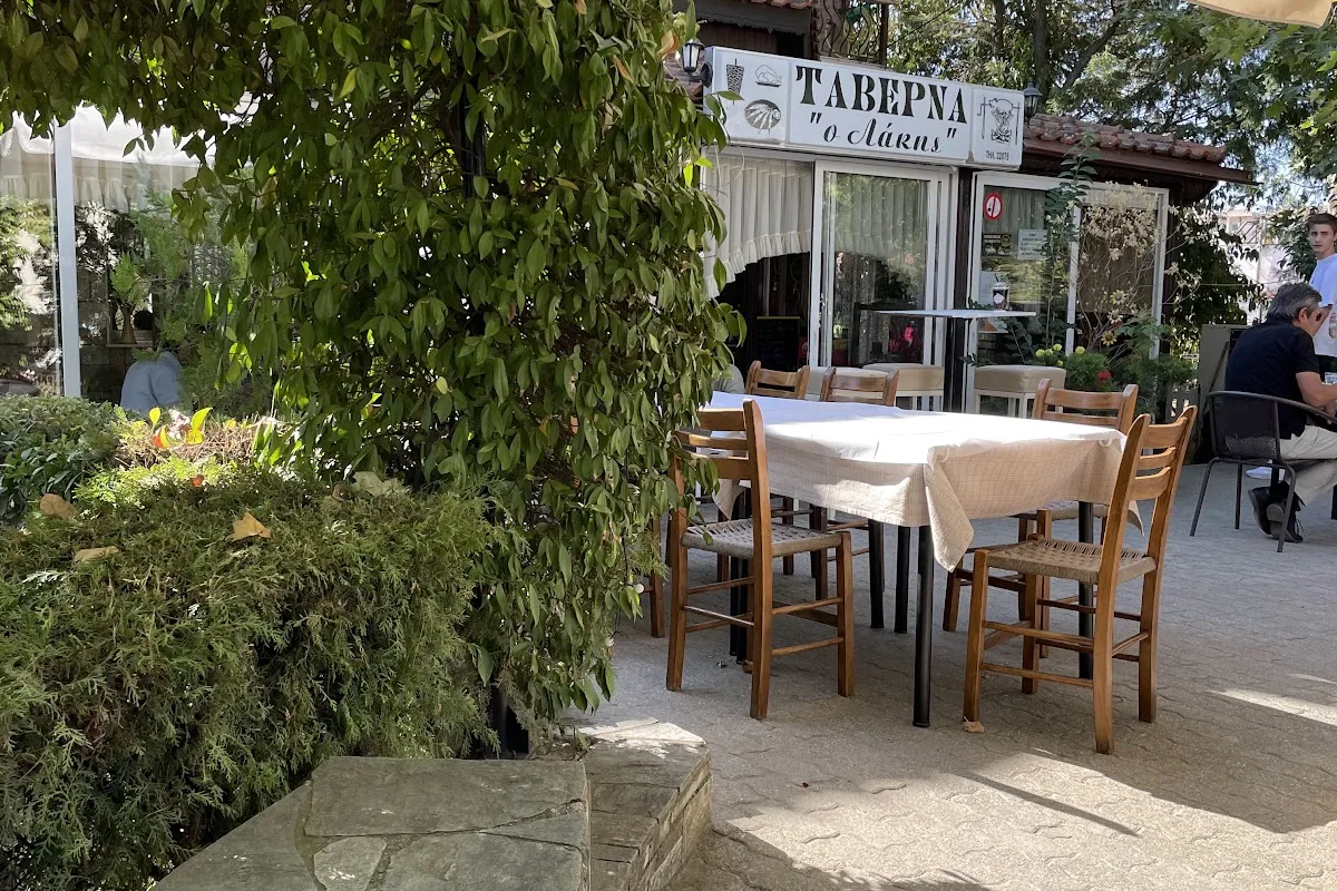 Ο Λάκης photo 1