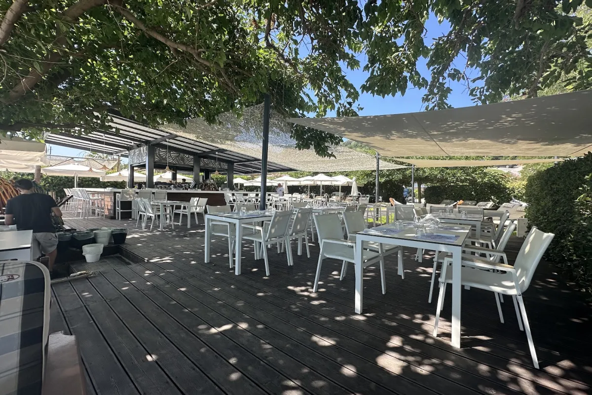 Lotos Beach Bar photo 1