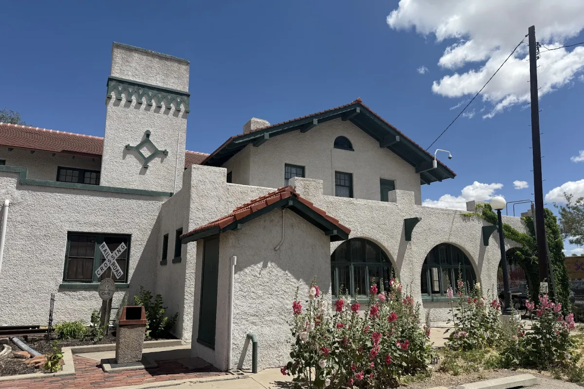 Harvey House Museum photo 1