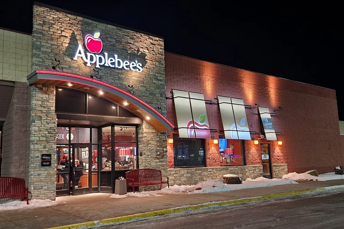Applebee's Grill + Bar photo 1