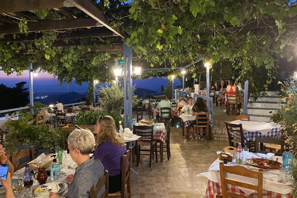 Taverna Avli photo 1