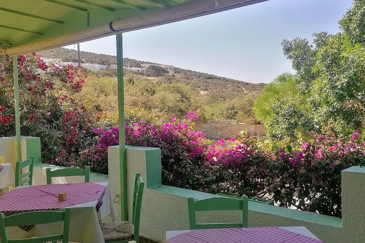 PSILI AMMOS RESTAURANT-STUDIOS photo 1
