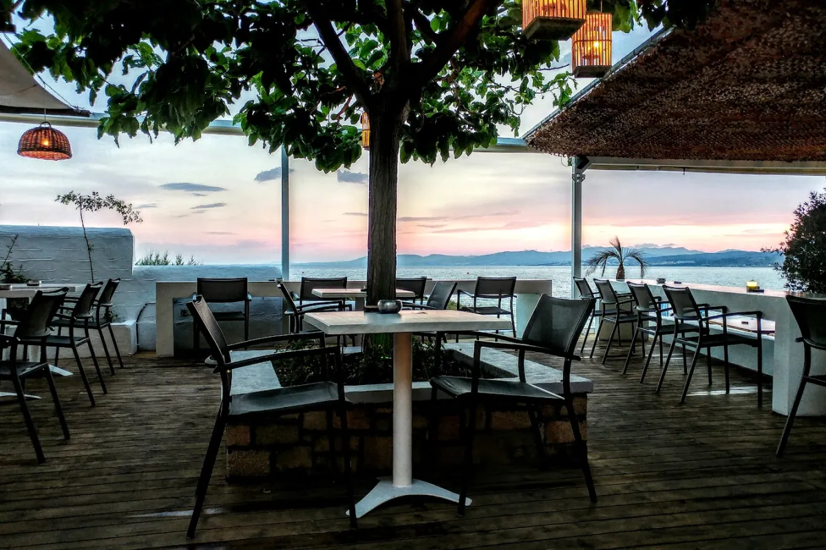 Lee Beach Bar photo 1