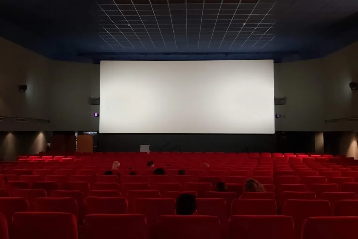 Lev Cinema photo 1