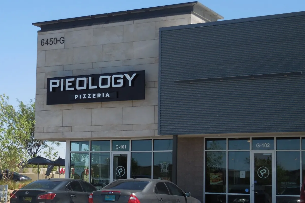 Pieology Pizzeria El Paso, Towne Marketplace photo 1