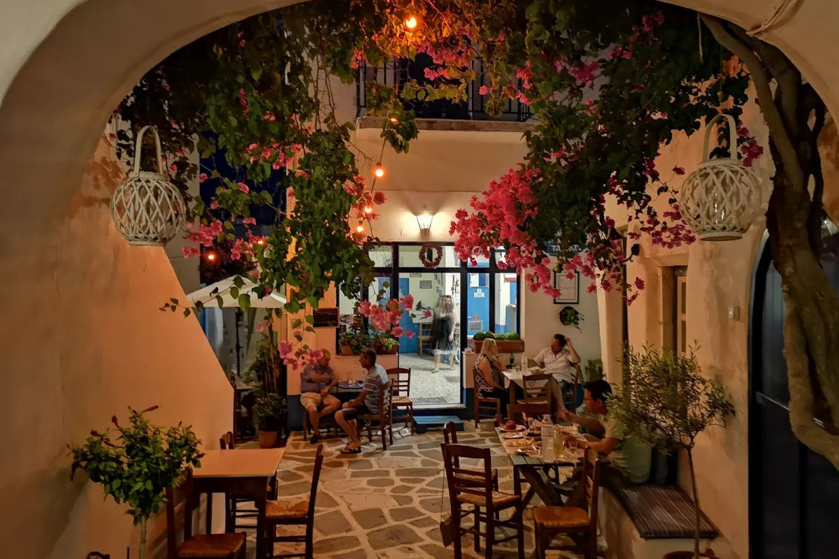Ο ΤΣΙΤΣΑΝΗΣ photo 1