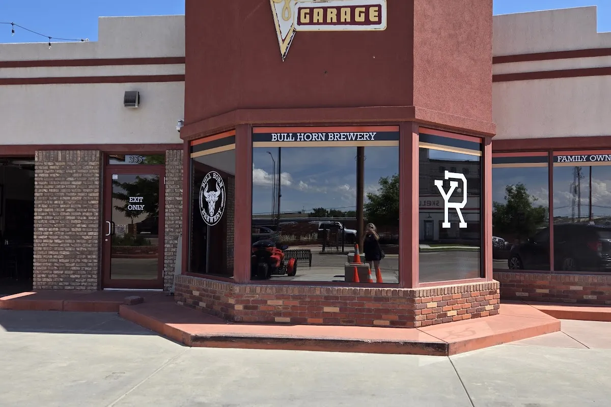 Yellowstone Garage Bar, Grill & Venue photo 1