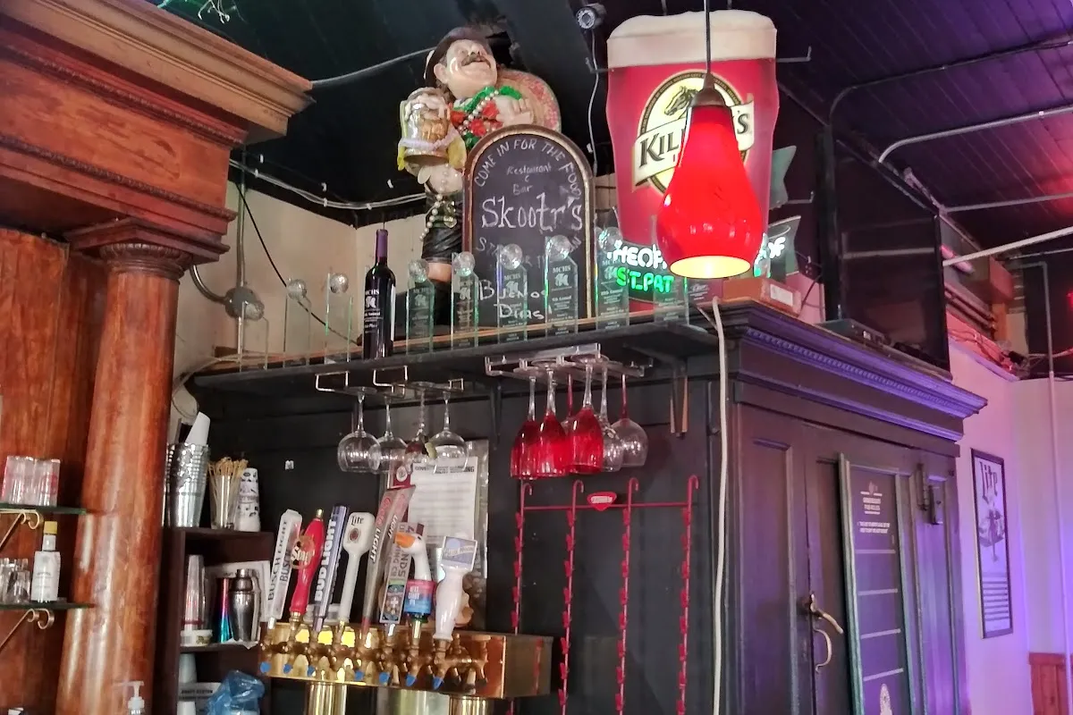 Skootr's Restaurant & Bar photo 1