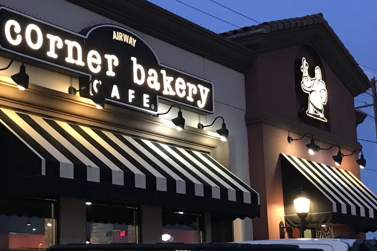 Corner Bakery Cafe photo 1