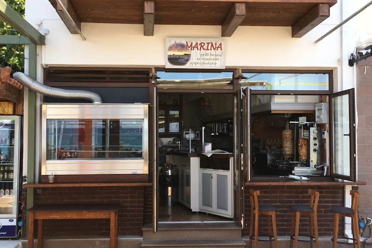 Marina grill house restaurant photo 1
