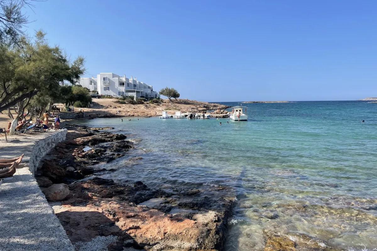 Agioi Anargyroi photo 1