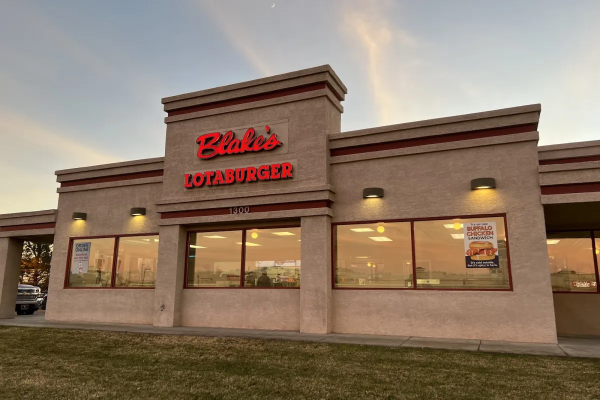 Blake's Lotaburger photo 1