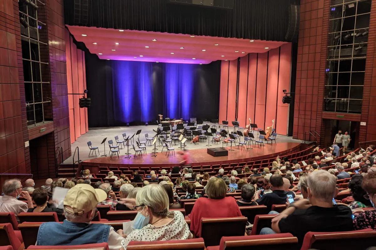 Hall of Culture Of Rishon Lezion photo 1