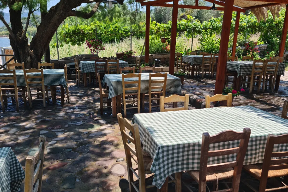 Taverna to Kyma photo 1