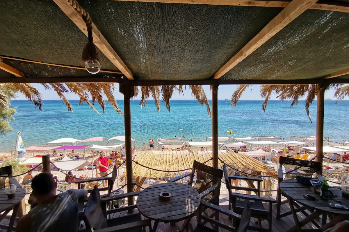 Viri Carpe Diem Beach Bar photo 1
